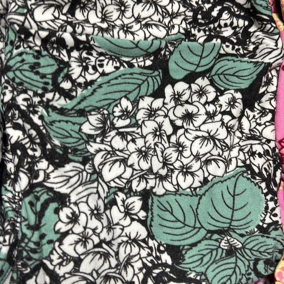LuLaRoe Floral Leggings OS - Picture 6 of 11